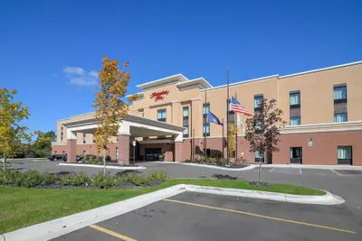Photo 2 - Hampton Inn Brighton
