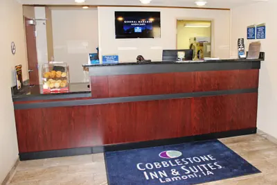 Photo 4 - Cobblestone Inn & Suites - Lamoni