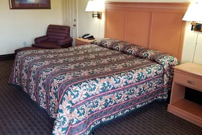 Photo 4 - Hermitage Inn
