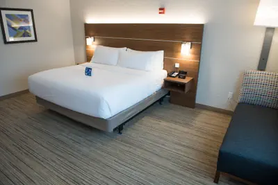 Photo 5 - Holiday Inn Express & Suites Mishawaka - South Bend by IHG