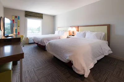 Photo 5 - Hampton Inn & Suites Walterboro