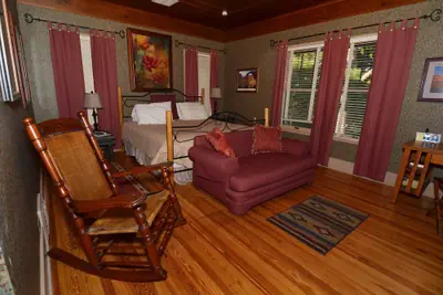 Photo 5 - Far View - A Bed & Breakfast Estate