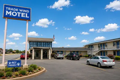Photo 2 - Trade Wind Motel Jacksonville TX US 69