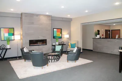 Photo 2 - Reston Lodge & Suites