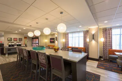 Photo 4 - Hampton Inn Buffalo-Hamburg