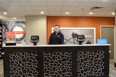 Photo 5 - Hampton Inn Buffalo-Hamburg