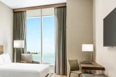 Photo 4 - AC Hotel by Marriott San Francisco Airport Oyster Point/Waterfront