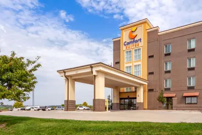 Photo 2 - Comfort Suites La Vista - Omaha