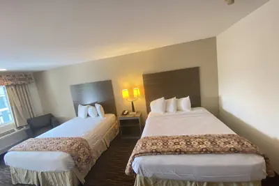 Photo 5 - Garden State Inn