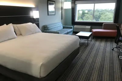 Photo 5 - Holiday Inn Express & Suites Greenville SE - Simpsonville by IHG