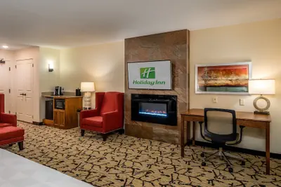 Photo 4 - Holiday Inn Stevens Point - Convention Ctr by IHG