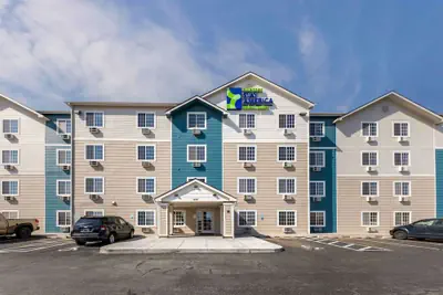 Photo 2 - Extended Stay America Select Suites - Oklahoma City - Southeast