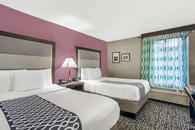 Photo 5 - La Quinta Inn by Wyndham Radford