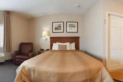 Photo 3 - Candlewood Suites Elkhart by IHG