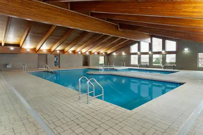 Photo 2 - AmericInn by Wyndham Appleton North/Little Chute