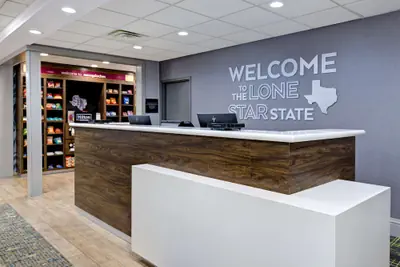 Photo 3 - Hampton Inn & Suites Nacogdoches