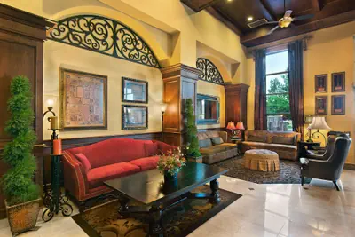 Photo 3 - Oxford Suites Boise
