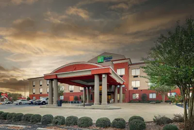 Photo 2 - Holiday Inn Express Hotel & Suites Gadsden W-Near Attalla by IHG