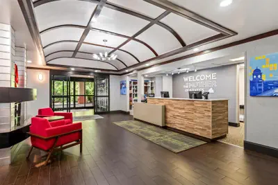 Photo 3 - Hampton Inn & Suites Richmond/Virginia Center