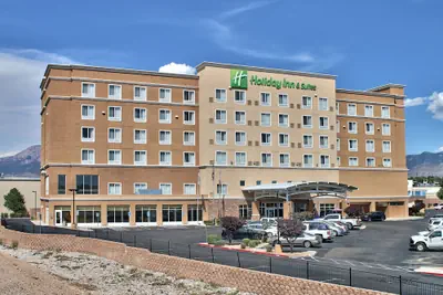 Photo 2 - Holiday Inn & Suites Albuquerque-North I-25 by IHG