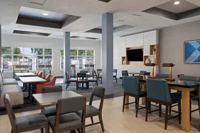 Photo 5 - Holiday Inn Express St. Petersburg North (I-275) by IHG