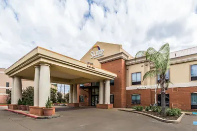 Photo 2 - Sleep Inn & Suites Stafford - Sugarland