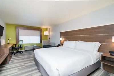 Photo 4 - Holiday Inn Express Hotel & Suites Rocky Mount by IHG