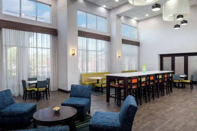 Photo 3 - Hampton Inn & Suites Savannah - I-95 South - Gateway