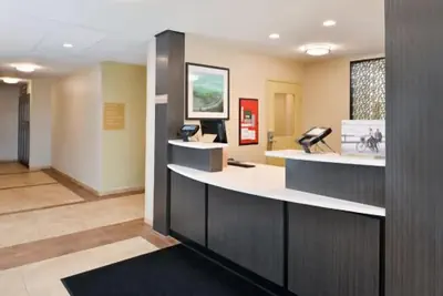 Photo 3 - Candlewood Suites Beaumont by IHG