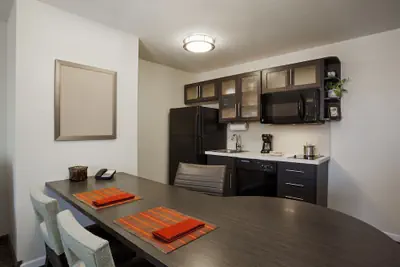 Photo 5 - Candlewood Suites Beaumont by IHG