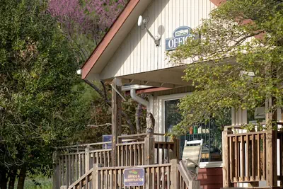 Photo 3 - Highland Lake Inn & Resort