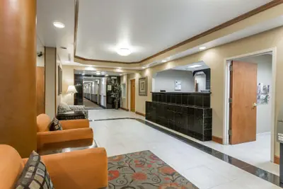 Photo 2 - Days Inn & Suites by Wyndham Fort Pierce I-95
