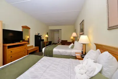 Photo 5 - Best Western Plus Newport News Inn & Suites