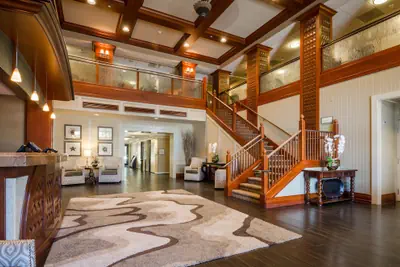 Photo 3 - West Inn & Suites