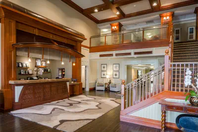 Photo 4 - West Inn & Suites