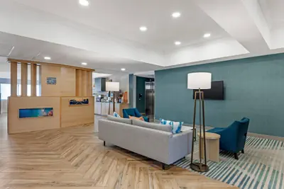 Photo 5 - Comfort Inn Sullivan