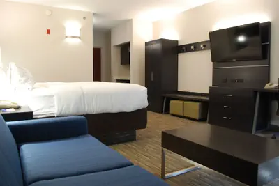 Photo 4 - Holiday Inn Express Hotel and Suites Kingsport by IHG
