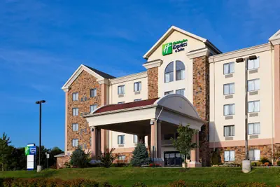 Photo 2 - Holiday Inn Express Hotel and Suites Kingsport by IHG