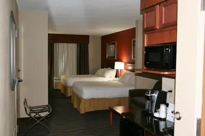 Photo 4 - Holiday Inn Express Hotel & Suites Brooksville West by IHG