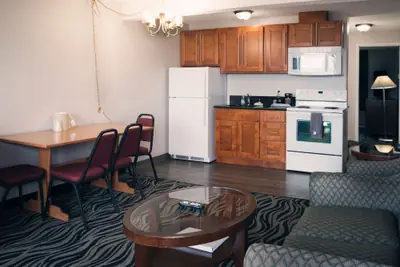 Photo 4 - Astoria Rivershore Motel