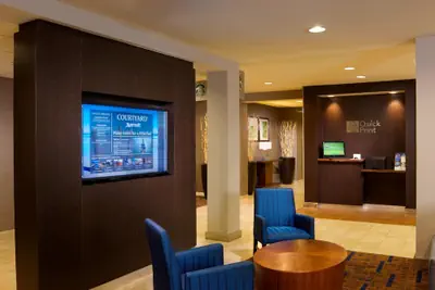 Photo 3 - Courtyard by Marriott Brownsville
