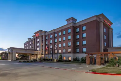 Photo 2 - Hampton Inn & Suites-Dallas Allen