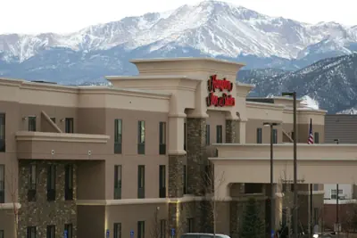 Photo 2 - Hampton Inn & Suites Colorado Springs/Air Force Academy