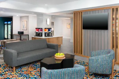 Photo 4 - Hampton Inn South Plainfield-Piscataway