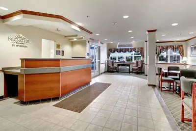 Photo 2 - Microtel Inn & Suites by Wyndham Bridgeport