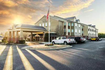 Photo 2 - Country Inn & Suites by Radisson, El Dorado, AR