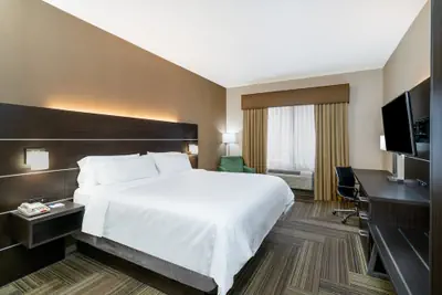 Photo 4 - Holiday Inn Express & Suites Ashland by IHG