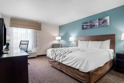 Photo 5 - Sleep Inn & Suites Auburn Campus Area I-85