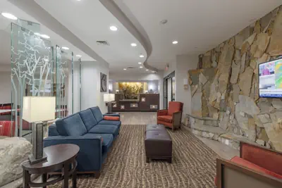 Photo 2 - Comfort Suites Perrysburg - Toledo South