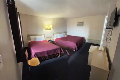 Photo 2 - Sands Motel Niagara Falls